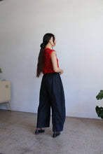 Load image into Gallery viewer, 1980s Cropped Graphic Tee