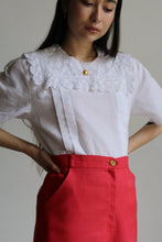 Load image into Gallery viewer, 1980s White Linen & Lace Blouse