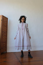 Load image into Gallery viewer, 1970s Floral Victorian Cotton Dress