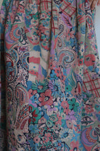 Load image into Gallery viewer, Collage Print Midi Skirt
