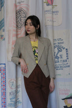 Load image into Gallery viewer, 1980s Custom Tailored Cropped Linen Blazer Jacket