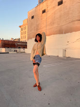Load image into Gallery viewer, 1980s Soft Heather Yellow Raglan Cardigan