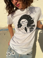 Load image into Gallery viewer, Vintage Two Unaccountable Freaks Mark Twain Halley Comet Combed Cotton Tee