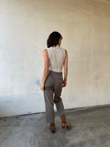 1990s Oatmeal Floral Lace Mock Turtleneck Sleeveless Blouse