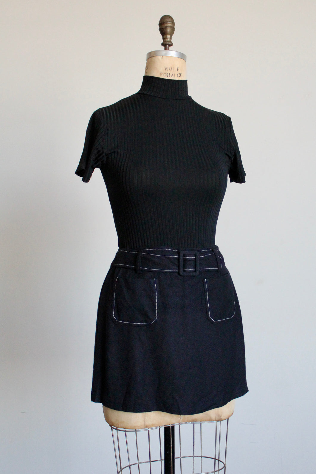 1990s Black Ribbed Stretch Nylon Short Sleeve Turtleneck Tee