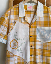 Load image into Gallery viewer, Eshelman&#39;s Floral Arrangement Shirt