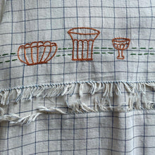 Load image into Gallery viewer, King&#39;s Button Up - Large