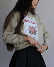 Load image into Gallery viewer, Botan Vintage Sweatshirt Sage