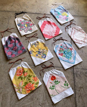 Load image into Gallery viewer, Hankie Halter Tops