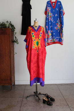 1980s Oscar de la Renta Red Gold Medallion Print Caftan