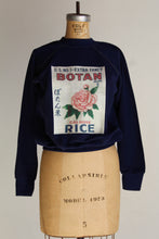 Load image into Gallery viewer, Botan Rice Blue Vintage Raglan Sweatshirt - XS