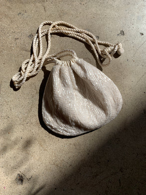 1980s Gunn Trigère White Satin Beaded Crossbody Satchel Purse