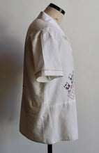 Load image into Gallery viewer, Pineapple Cooler Linen Button-up Shirt