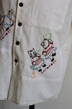 Load image into Gallery viewer, Pineapple Cooler Linen Button-up Shirt