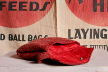 Load image into Gallery viewer, 1940s Felted Wool Scottie Dog Purse