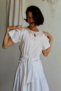 1980s White Cotton Floral Appliqué Dress