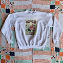 Load image into Gallery viewer, Botan Rice Vintage White Raglan Sweatshirt - M