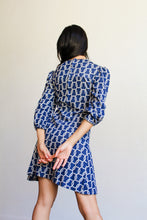 Load image into Gallery viewer, 1970s Chain Link Indigo Blue Mini Dress