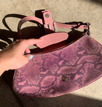Load image into Gallery viewer, Y2K Salmon Pink Snakeskin Leather Handbag