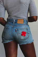 Load image into Gallery viewer, 1970s Levi&#39;s 501 Button Fly Denim Cutoff Shorts
