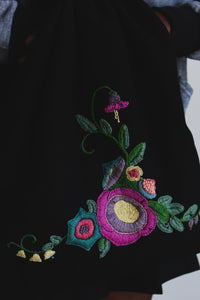 1940s Black Wool Floral Embroidered Handbag
