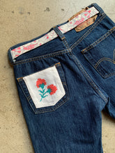 Load image into Gallery viewer, Field of Dreams Patchwork Levi&#39;s 501