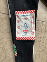Load image into Gallery viewer, Patchwork 90s Black Guess Jeans
