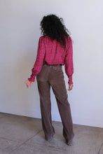 Load image into Gallery viewer, 1970s Jean Halm Pink Silk Ruffle Collar Blouse