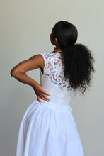 Load image into Gallery viewer, 1980s White Irish Linen &amp; Lace Cutout Dress