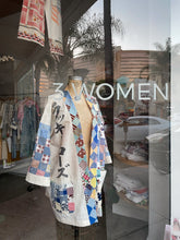 Load image into Gallery viewer, Lucky Rose Quilt Jacket | Medium
