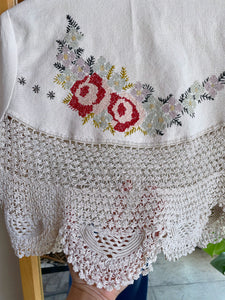 Antique Crochet Lace Crop Top | Medium