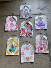 Load image into Gallery viewer, Floral Hankie Halter Tops