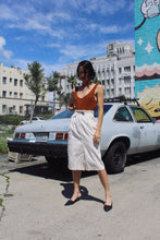 Load image into Gallery viewer, 1970s White Corduroy Skirt