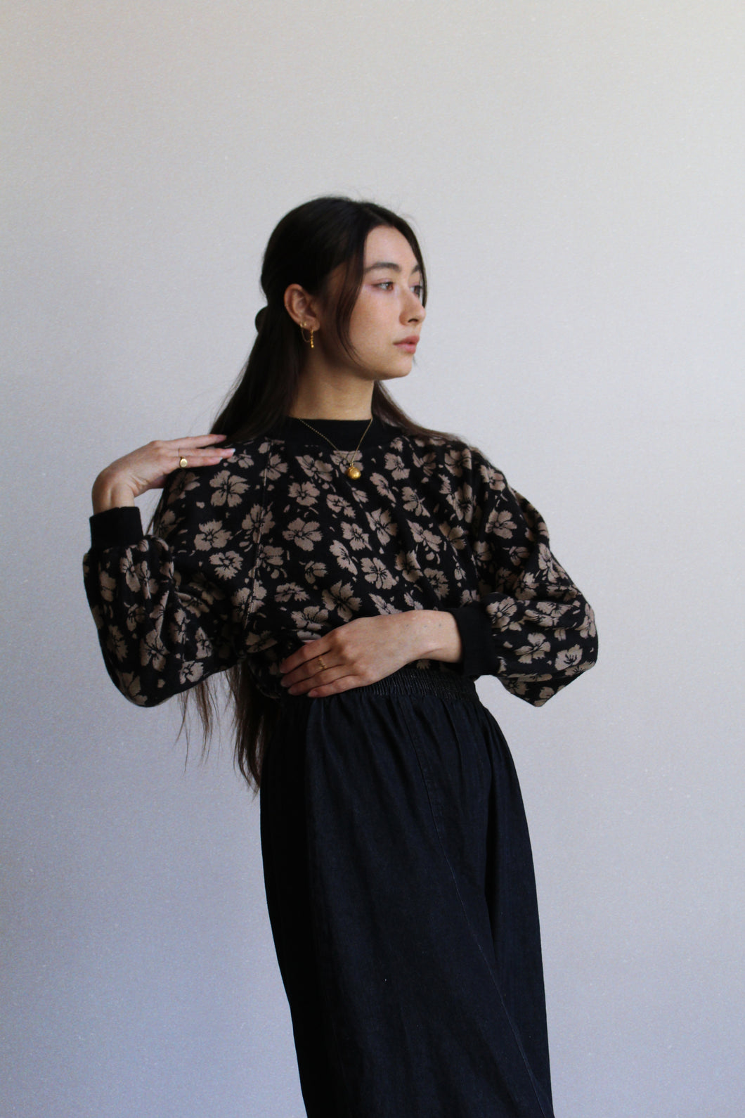 1980s Flower Raglan Sweater