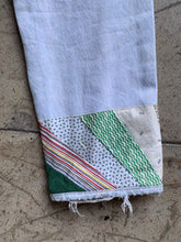 Load image into Gallery viewer, Sunny Patchwork Levi&#39;s 501