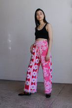 Load image into Gallery viewer, Floral Terry Trousers ~ US 2-4