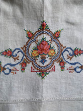 Load image into Gallery viewer, Cupid&#39;s Arrow Crop Top