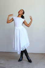 Load image into Gallery viewer, 1980s White Irish Linen &amp; Lace Cutout Dress