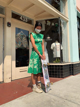 Load image into Gallery viewer, Green Pagoda Sleeve Dress