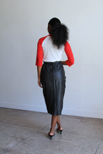 Load image into Gallery viewer, 1980s Black Leather Quilted Waist Skirt