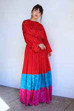 Load image into Gallery viewer, 1980s Oscar De La Renta Silk Brocade Rose Color Block Blouse and Maxi Skirt Set