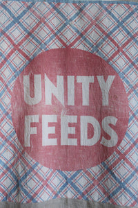 Unity Feeds Linen Button Up