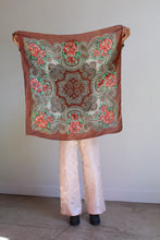 Load image into Gallery viewer, 40s Silk Paisley Scarf