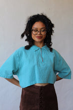 Load image into Gallery viewer, 1980s Turquoise Blue Seersucker Boxy Cropped Zipper Blouse