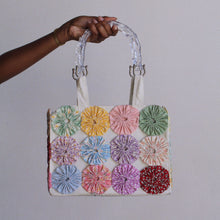 Load image into Gallery viewer, Yo-Yo Quilt Handbag