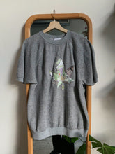 Load image into Gallery viewer, New Crop Vintage Tee