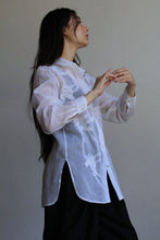 Load image into Gallery viewer, 1980s Organza Appliqué Tunic Blouse