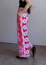 Load image into Gallery viewer, Floral Terry Trousers ~ US 2-4