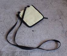 Load image into Gallery viewer, Y2K Eddie Bauer Nylon Wallet Purse