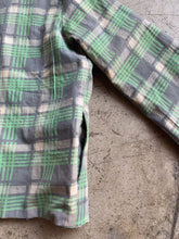 Load image into Gallery viewer, Reversible Patchwork Quilt Jacket